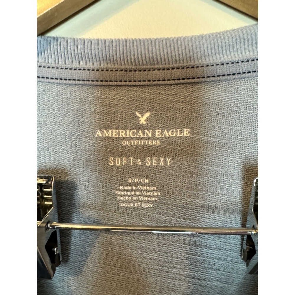 American Eagle Womens Blue Ombre Long Sleeve Sweater With Slit Sides Size Small - Picture 6 of 12